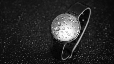 Illustration for article titled Misfit and Speedo's Swim-Tracker Gains Some Useful Smartwatch Functionality